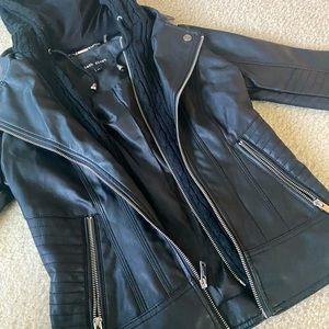 Barely worn faux leather jacket from Wilson’s!  In excellent condition!